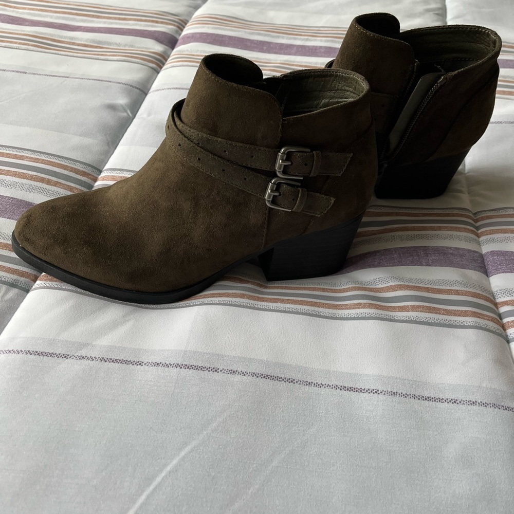 Women’s boots